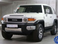 Toyota FJ